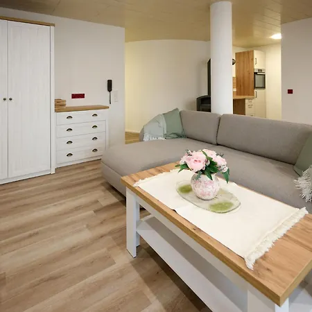 Apartment Kuhn *