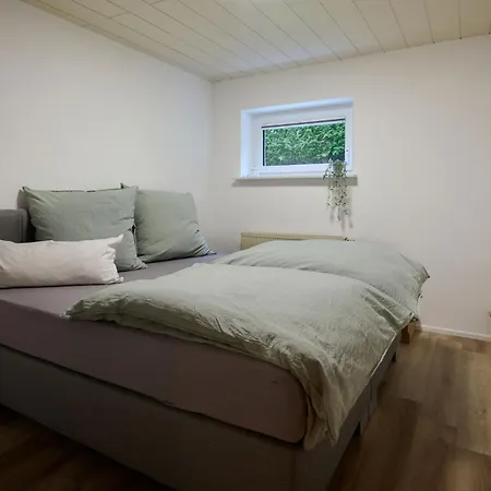 Kuhn Apartment *